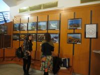 Výstava Poznej světové dědictví UNESCO s kolekcí fotografií Rhétské dráhy a dalších švýcarských památek byla v Městské knihovně v Praze v květnu 2018 součástí Švýcarských dnů.